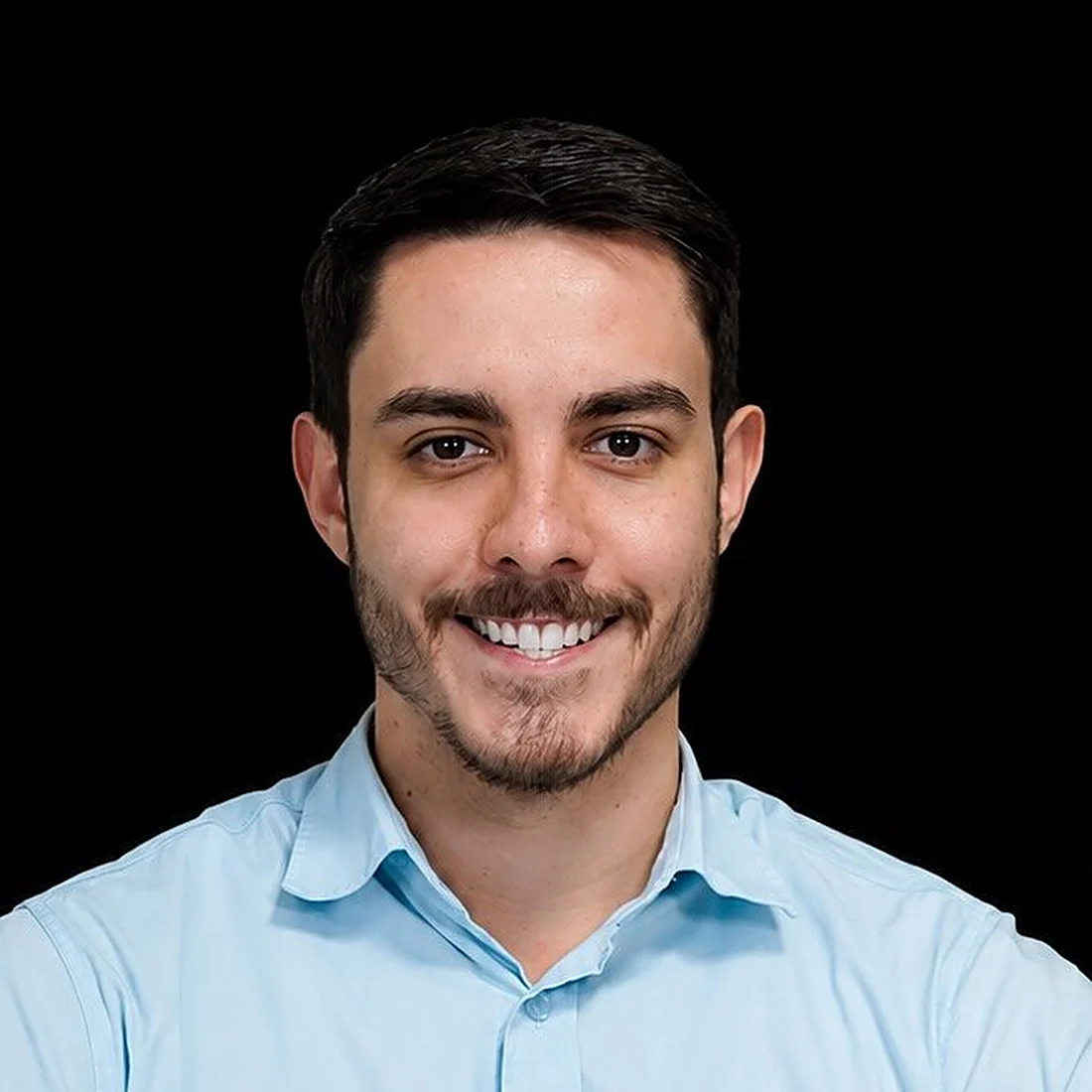 Dr. Luidy Aguiar, cirurgião-dentista